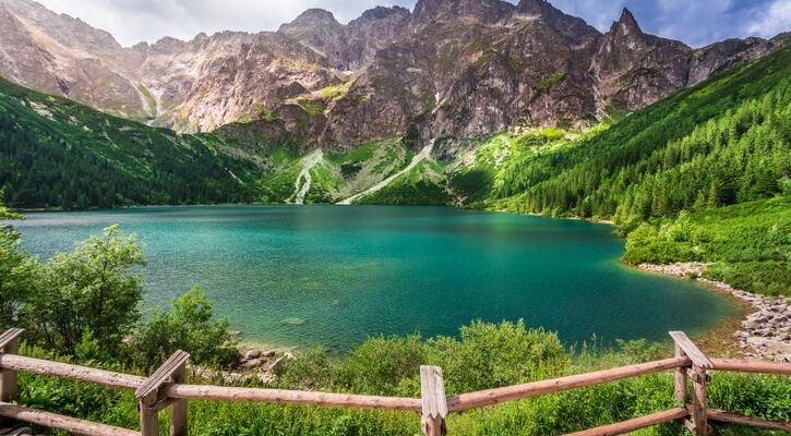 Trenle Masalsı Polonya Rotası: Başkentten Zirvelere Unutulmaz 6 Gün